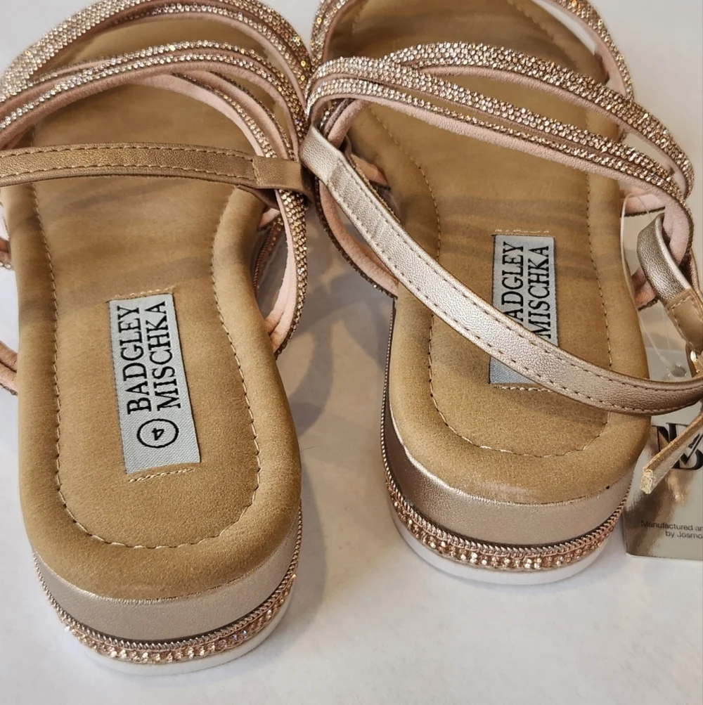 NEW! || BAGDLEY MISCHKA || Angela platform, rose gold, strappy sandals sz 4